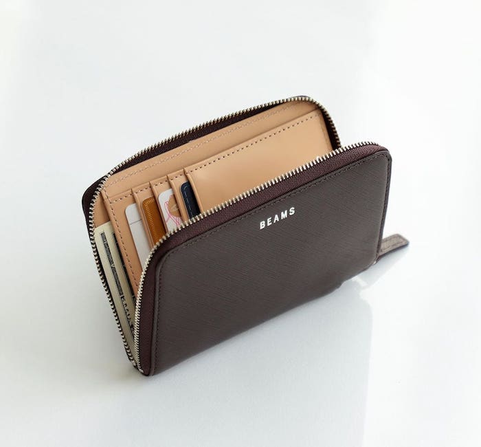 BEAMS サフィアーノレザー ラウンドジップウォレット