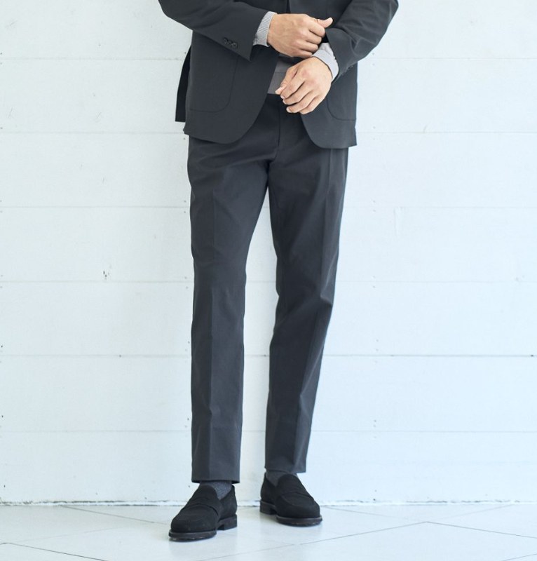 SOLVEのMellow Slacks オールデイ チャコール