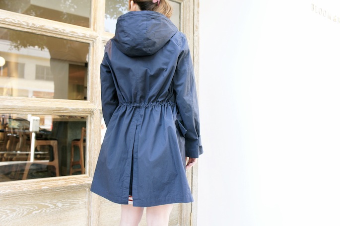 Phlannel<br />
Sailing Coat<br />
COLOR / White,Navy<br />
SIZE / 0,1<br />
Made in Japan<br />
PRICE / 48,000+tax<br />
<br />
SOSO PHLANNEL<br />
Basque Border One-piece<br />
COLOR / Red,Blue<br />
SIZE/ 34,36<br />
Made in Japan<br />
PRICE / 16,000+tax<br />
