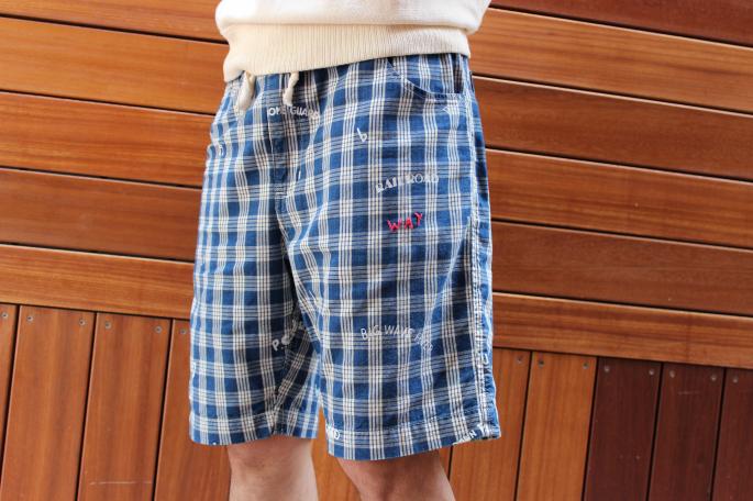 Porter Classic<br />
H/W FACTORY T-SHIRT<br />
COLOR / White<br />
SIZE / S,M,L<br />
Made in Japan<br />
PRICE / 16,800+tax<br />
<br />
Porter Classic<br />
PALAKA PAINTED SHORTS<br />
COLOR / Blue <br />
SIZE / S,M,L<br />
Made in Japan<br />
PRICE / 24,000+tax<br />
<br />
<br />
