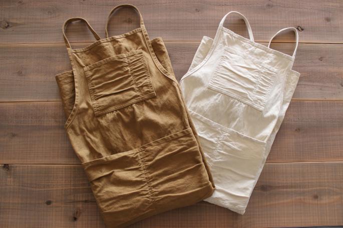 UTO <br />
WORK APRON <br />
COLOR /Yellowbrown,White <br />
SIZE / 1,2<br />
Made in Japan<br />
PRICE / 10,000+tax<br />
<br />
