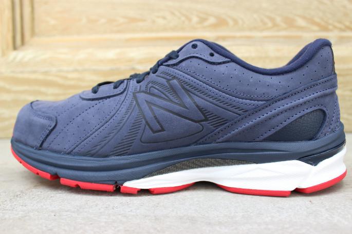 NEW BALANCE <br />
M2040 V2 <br />
COLOR / NAVY×RED<br />
SIZE / 8,8.5,9,9.5<br />
Made in USA<br />
PRICE / 39,000+tax