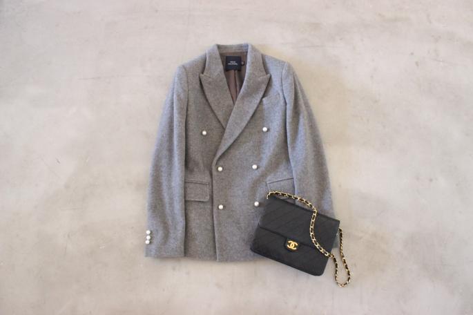 SOSO PHLANNEL <br />
Pearl Button Double Jacket <br />
COLOR / Grey,Navy<br />
SIZE / 34.36<br />
Made in Japan<br />
PRICE / 42,000+tax<br />
<br />
INDIVIDUALIZED SHIRTS ×BLOOM&BRANCH<br />
Shirts Dress<br />
COLOR / White<br />
SIZE / Free<br />
Made in USA<br />
PRICE / 27,000+tax<br />
<br />
Vintage<br />
90'S CHANEL Bag<br />
PRICE / 190,000+tax<br />
<br />
repetto<br />
MICHAEL <br />
COLOR / Black,Navy,Grey<br />
SIZE / 37,37.5,38,38.5,39<br />
Made in France<br />
PRICE / 38,000+tax