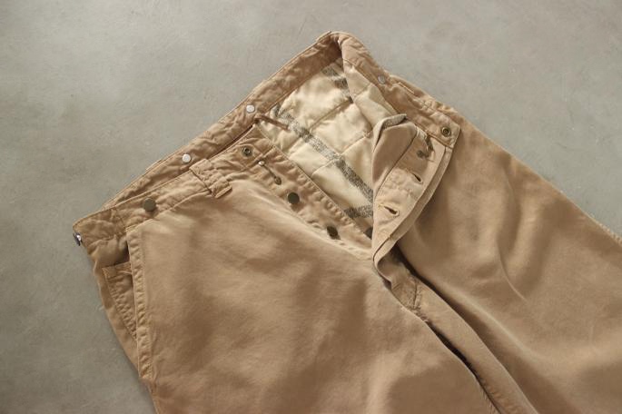 m's braque <br />
Cap Sleeve Long Jean Jackt <br />
COLOR / Beige<br />
SIZE / 36,38<br />
Made in Japan<br />
PRICE / 49,000+tax→34,300+tax(30%off)<br />
<br />
m's braque <br />
Casual Baggy Pants <br />
COLOR / Beige<br />
SIZE / 36,38<br />
Made in Japan<br />
PRICE / 38,000+tax→26,600+tax(30%off)<br />
<br />
BIRKENSTOCK<br />
Ramses<br />
COLOR / Dark brown<br />
SIZE / 40,41,42<br />
Made in Germany<br />
PRICE / 7.500+tax
