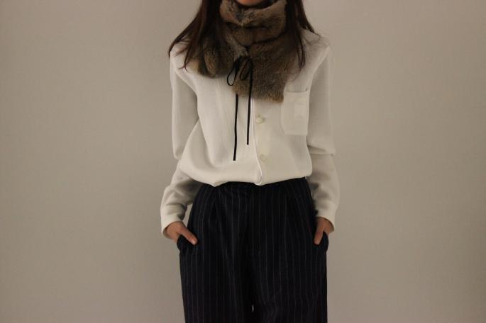 LEA CLEMENT<br />
Fur Stole<br />
COLOR / Naturel<br />
Made In France<br />
PRICE / 30,000+tax<br />
<br />
M's Braque<br />
Pajama Shirts Jacket<br />
COLOR / White<br />
Made In Japan<br />
PRICE / 39,000+tax<br />
<br />
GALLEGO DESPORTES<br />
Pants<br />
COLOR / Navy Stripes<br />
Made In France<br />
PRICE / 36,000+tax