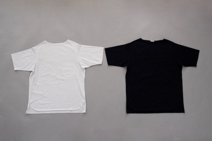 HEIGHT / 173㎝<br />
WEAR SIZE / 1<br />
<br />
COMOLI<br />
Boat Neck Short Sleeve T-shirt <br />
COLOR / White,Navy<br />
SIZE / 1,2<br />
Made In Japan<br />
PRICE / 18,000+tax<br />
<br />
Phlannel<br />
Cotton Weather Cargo Pants<br />
COLOR / White,Khaki<br />
SIZE / S,M,L<br />
Made In Japan<br />
PRICE / 23,000+tax