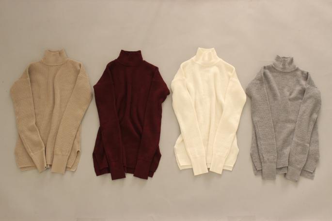 HEIGHT / 159cm<br />
WEAR SIZE / 0<br />
<br />
Phlannel <br />
Wo/Co/Si Thermal Turtleneck Knit <br />
COLOR / White,Grey,Beige,Bordeaux<br />
SIZE / 0,1<br />
PRICE / 24,000+tax<br />
<br />
Super 100's Twill Wide　Trousers<br />
COLOR / Camel,Top Gray<br />
SIZE / 0,1,2<br />
Made In Japan<br />
PRICE / 28,000+tax<br />
<br />
KATIM<br />
SCALA<br />
COLOR / Black<br />
SIZE / 35.5,36,36.5,37,37.5<br />
Made In Japan<br />
PRICE / 48,000+tax