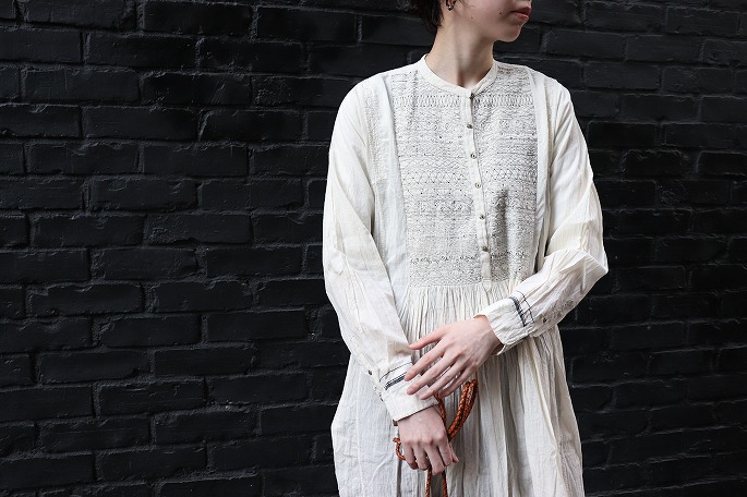 INJIRI for BLOOMBRANCH / Basic Embroidery Shirt Dress , Slip Dress ,  Blouse / 21.4.24- Release / Suzuki - BLOOMBRANCH